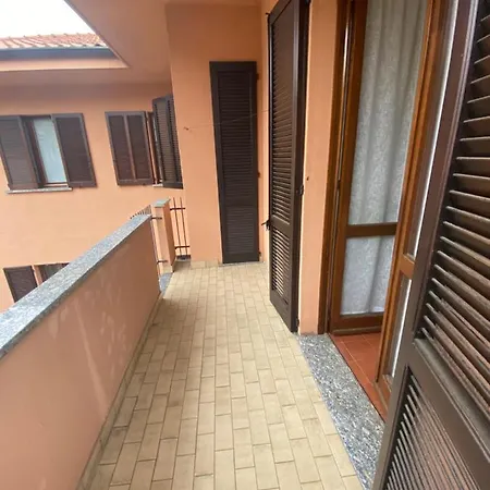 Segrino Apartment